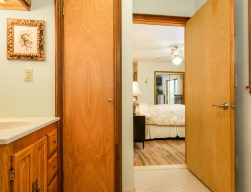 Primary Bathroom — 1077alimeda