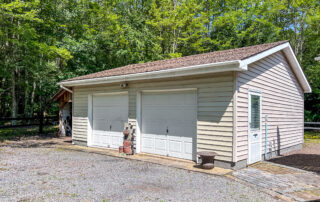 2 Car Detached Garage -- 1077alimeda